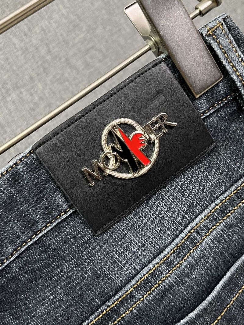 Moncler Jeans